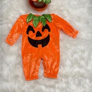 Halloween costume size 0-3 months